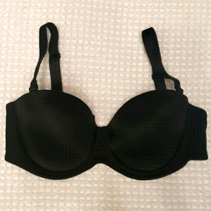 𝅺NWOT THYME MATERNITY underwire bra